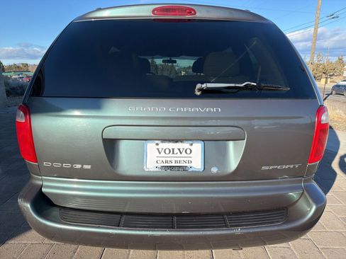 Used 2003 Dodge Grand Caravan Sport FWD image 4