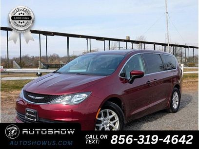 Used 2018 Chrysler Pacifica LX