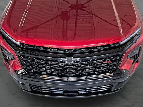 New 2026 Chevrolet Traverse RS w/ LPO, Floor Liner Package FWD image 18