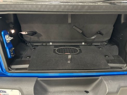 Used 2023 Jeep Wrangler Willys image 31