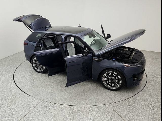 New 2026 Land Rover Range Rover Sport Dynamic SE AWD/4WD image 38
