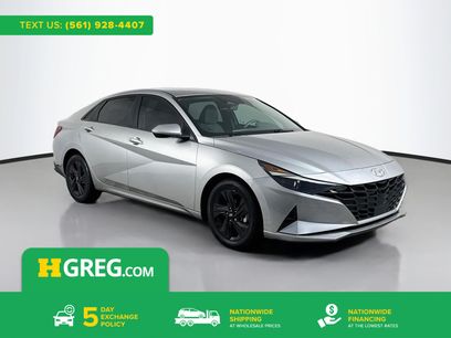 Used 2022 Hyundai Elantra SEL w/ Convenience Package
