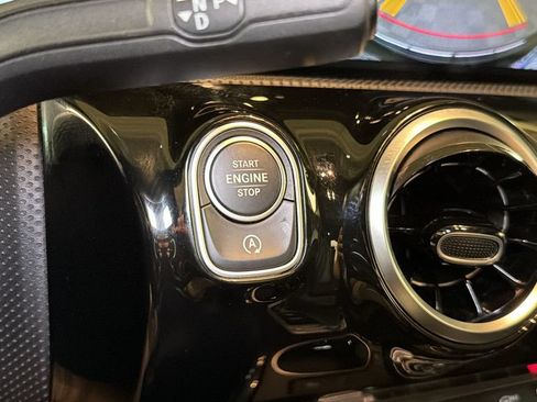 Used 2020 Mercedes-Benz A 220 4MATIC image 28