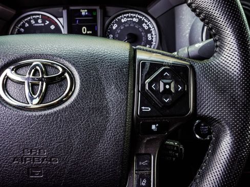 Used 2023 Toyota Tacoma TRD Sport RWD image 27