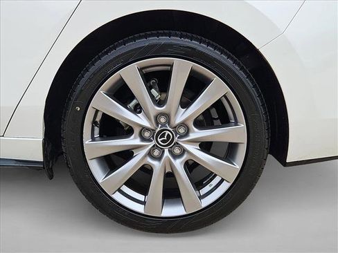 Used 2020 MAZDA MAZDA3 Sedan w/ Select Package image 23