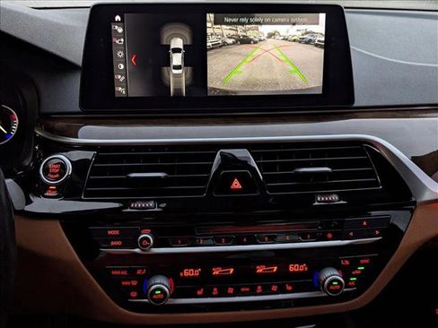 Used 2017 BMW 540i image 15