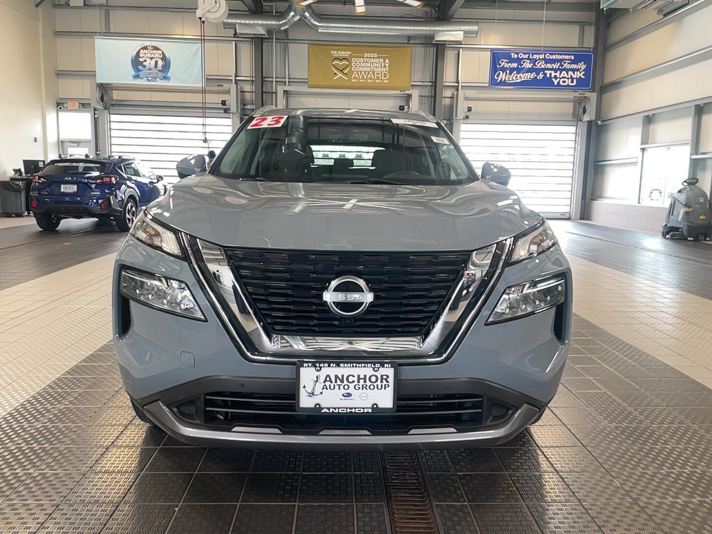 Used 2023 Nissan Rogue SL w/ SL Premium Package AWD/4WD image 2