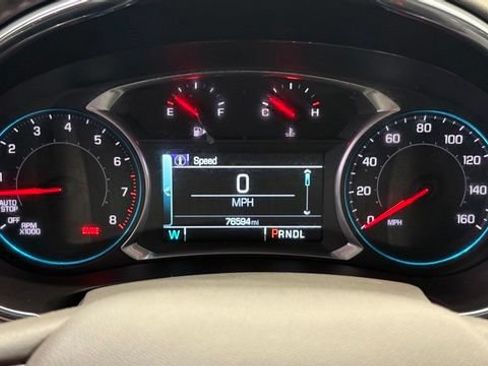 Used 2018 Chevrolet Malibu LT w/ Driver Confidence Package FWD image 32