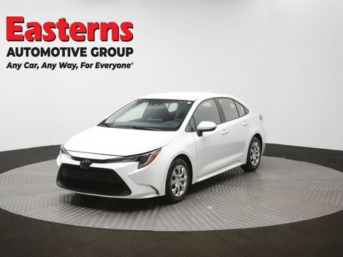 Used 2022 Toyota Corolla LE FWD image 54