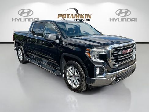 Used 2019 GMC Sierra 1500 SLT w/ SLT Premium Plus Package image 3