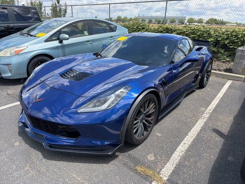 Used 2017 Chevrolet Corvette Grand Sport RWD image 2