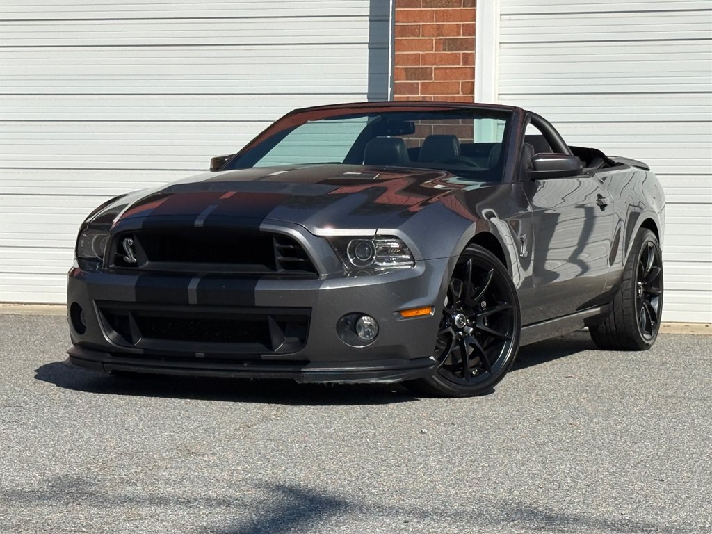 Used 2013 Ford Mustang Shelby GT500 RWD image 10