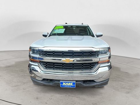 Used 2018 Chevrolet Silverado 1500 LT w/ Trailering Package AWD/4WD image 2
