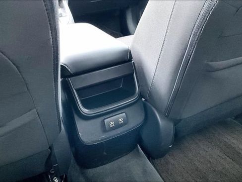 Used 2020 Subaru Outback Premium AWD/4WD image 10