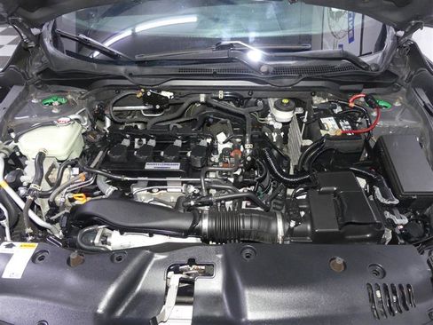 Used 2018 Honda Civic EX-L image 12