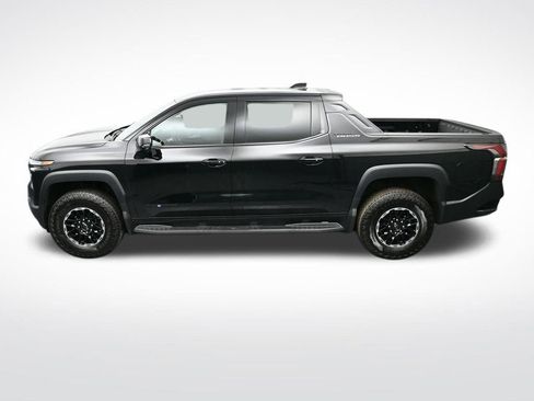 Used 2026 Chevrolet Silverado EV Trail Boss w/ Plus Package AWD/4WD image 17