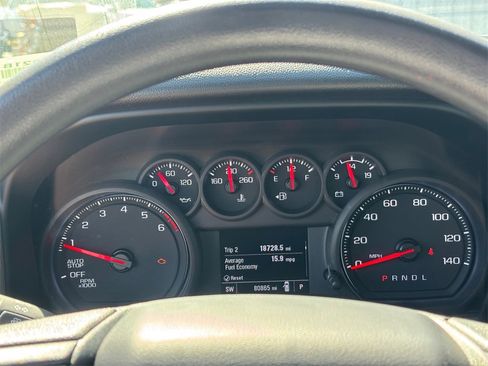 Used 2024 Chevrolet Silverado 1500 Custom image 17