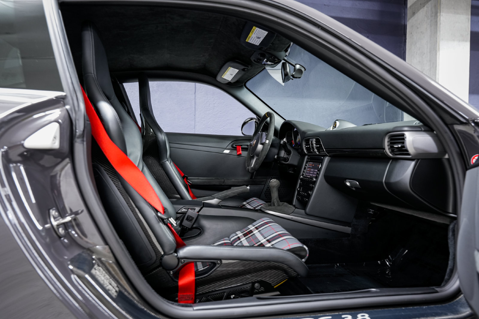 Used 2011 Porsche 911 GT3 RS RWD image 26