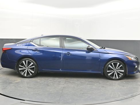 Used 2020 Nissan Altima 2.5 SR image 8