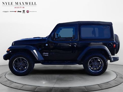 Used 2019 Jeep Wrangler Sport image 12