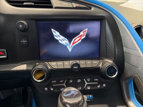 Used 2017 Chevrolet Corvette Grand Sport RWD image 9