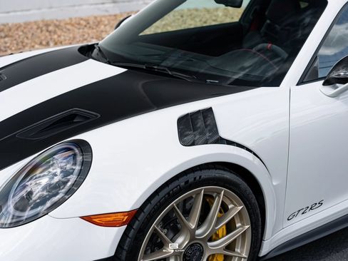 Used 2018 Porsche 911 GT2 RS RWD image 21