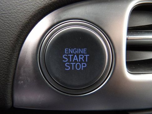 Used 2024 Hyundai Palisade Calligraphy image 23