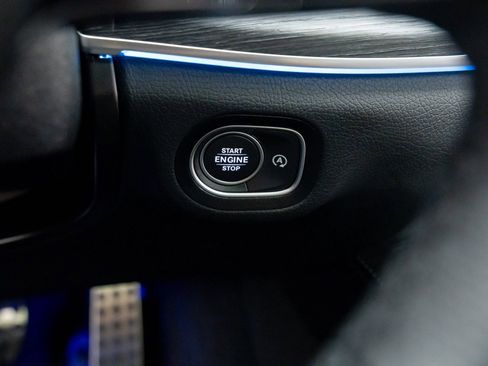 New 2026 Mercedes-Benz GLS 450 4MATIC image 27