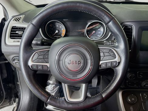 Used 2021 Jeep Compass Latitude w/ Sun and Sound Group image 15