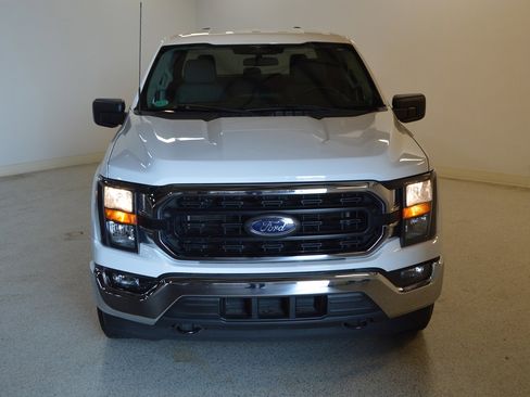 Used 2023 Ford F150 XLT image 8