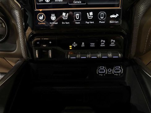 Used 2021 RAM 1500 Limited AWD/4WD image 38
