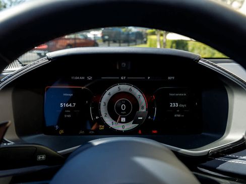 Used 2025 Aston Martin DBX 707 image 6