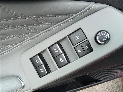 Used 2020 Toyota Avalon Limited w/ Advanced Safety Package image 29