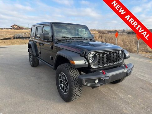 Used 2025 Jeep Wrangler Unlimited Rubicon image 1