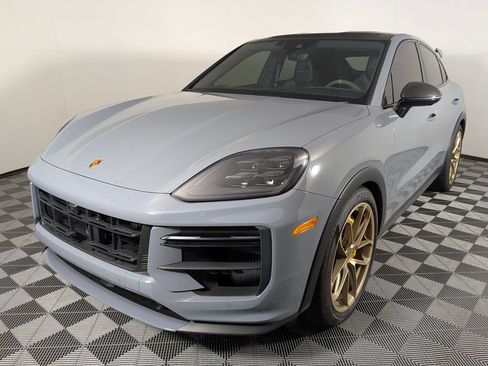 Certified 2024 Porsche Cayenne Turbo GT AWD/4WD image 1