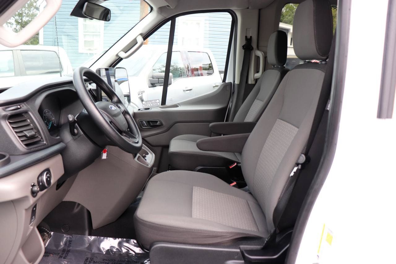 Used 2024 Ford Transit 350 XLT RWD image 11