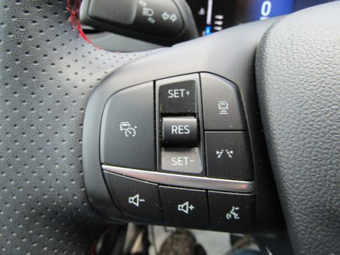 Used 2024 Ford Escape ST-Line w/ Tech Pack #1 AWD/4WD image 20