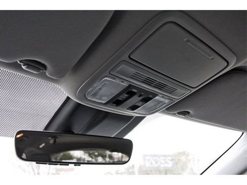 Used 2018 Honda Odyssey EX-L image 23