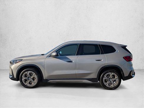 Certified 2023 BMW X1 xDrive28i w/ Convenience Package image 9