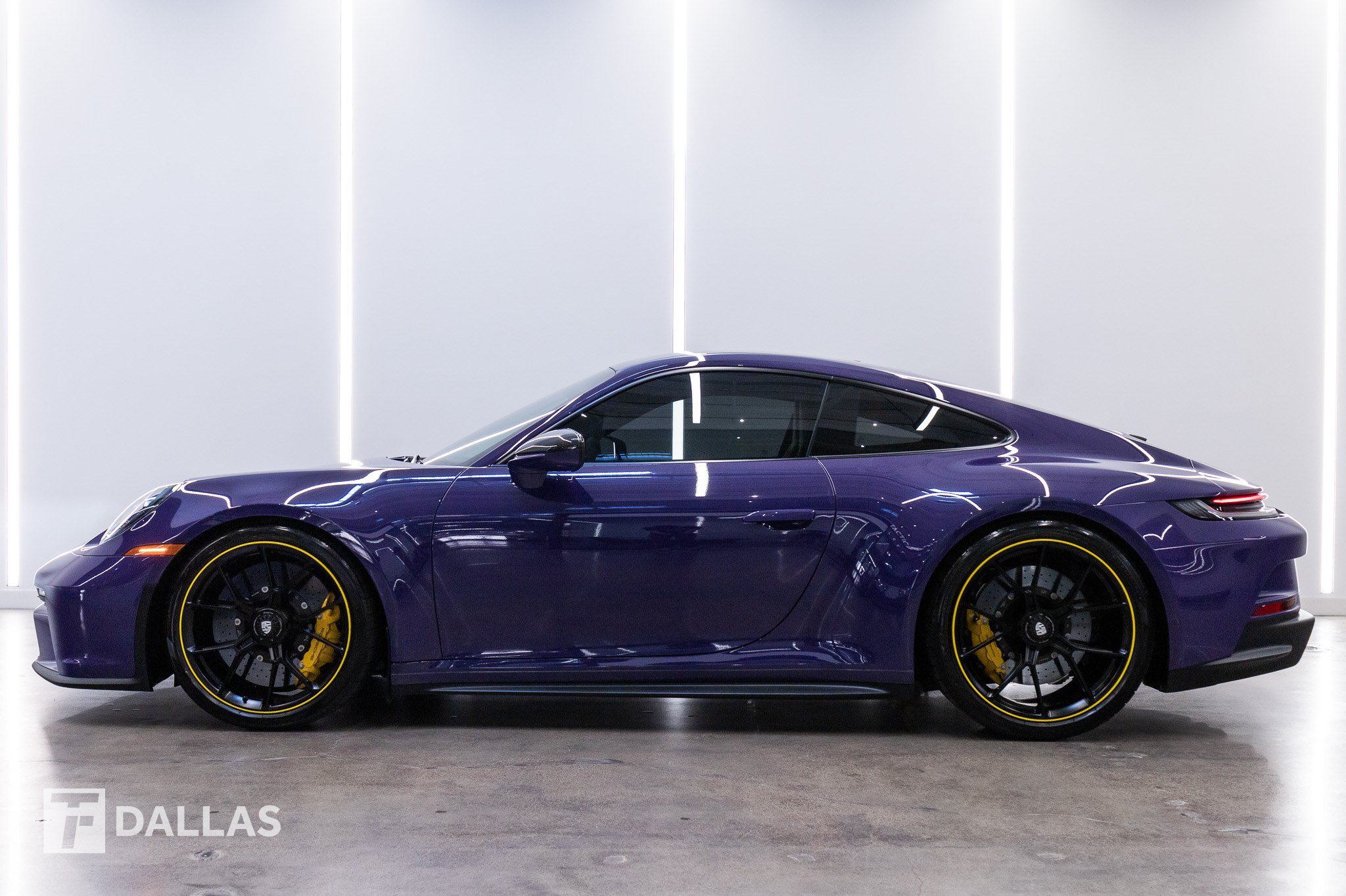 Used 2022 Porsche 911 GT3 RWD image 1