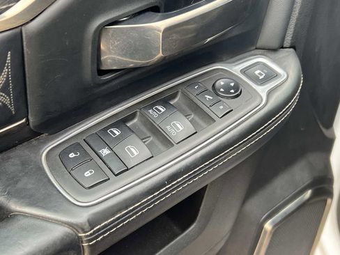 Used 2021 RAM 2500 Limited w/ Safety Group image 13