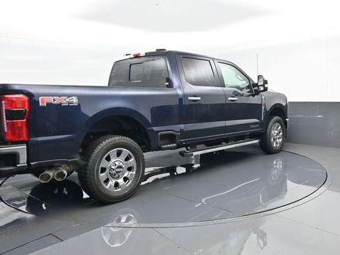 Used 2024 Ford F250 Lariat w/ Chrome Package image 22