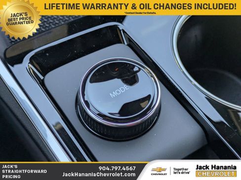 New 2026 Chevrolet Equinox LT w/ Midnight Edition image 24