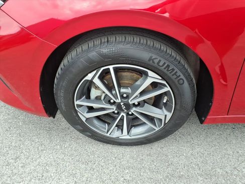 Used 2023 Kia Forte LXS w/ LXS Technology Package image 10