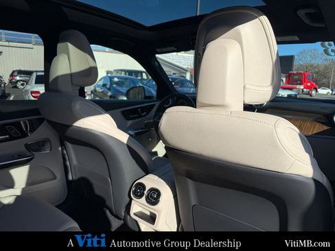 Certified 2023 Mercedes-Benz GLC 300 4MATIC image 27