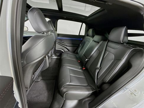 Used 2025 Jeep Wagoneer S Limited image 27