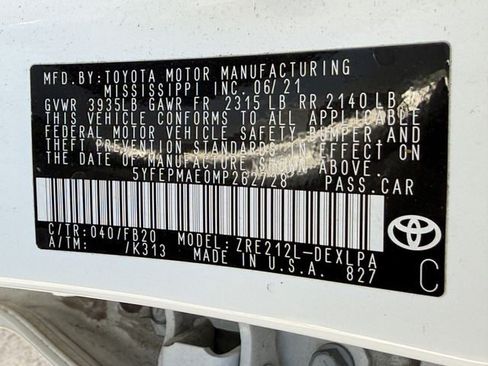 Certified 2021 Toyota Corolla LE w/ Carpet Mat Package (TMS) FWD image 26