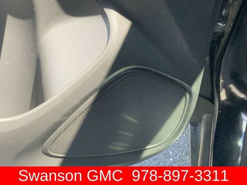 Certified 2023 Buick Encore GX Preferred w/ Cold Weather Comfort Package AWD/4WD image 23