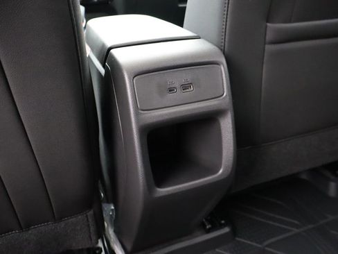 New 2026 Chevrolet Trax RS w/ Sunroof Package image 35