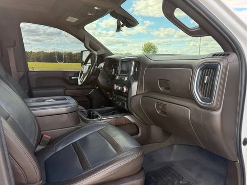 Used 2020 GMC Sierra 2500 Denali w/ Denali Ultimate Package AWD/4WD image 16